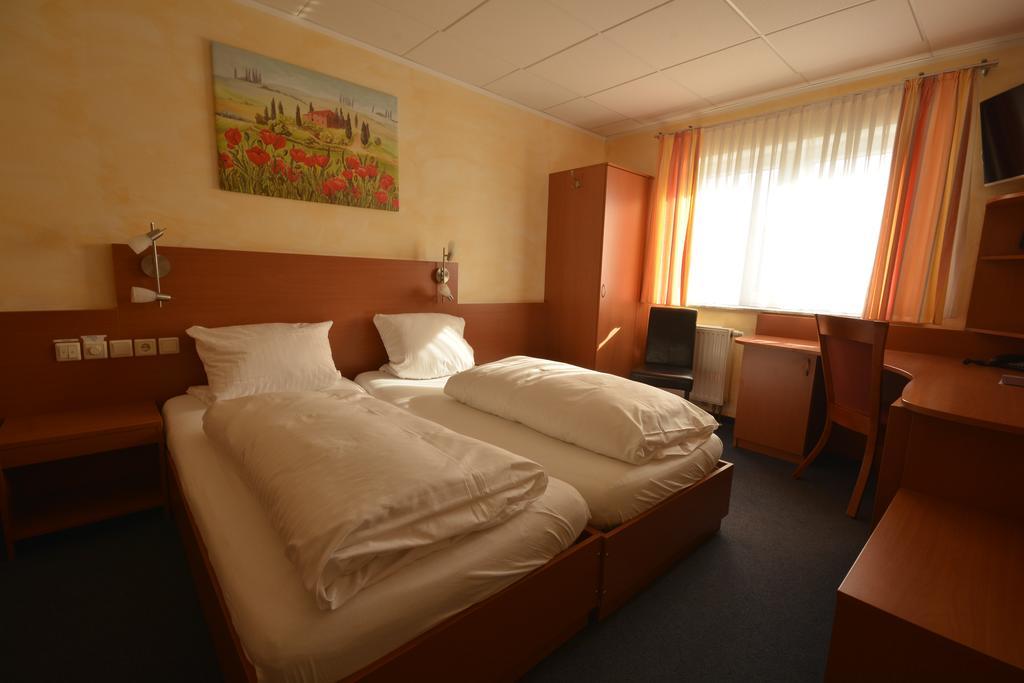 Hotel Nord Rheinbach Szoba fotó